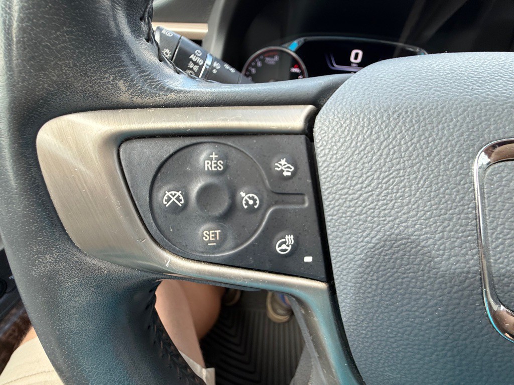 2020 GMC Acadia Image 18