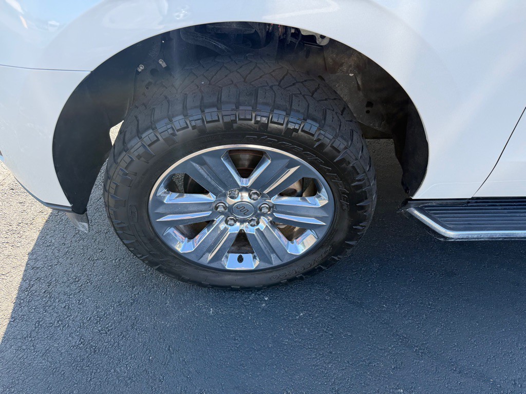 2019 Ford Expedition Image 8