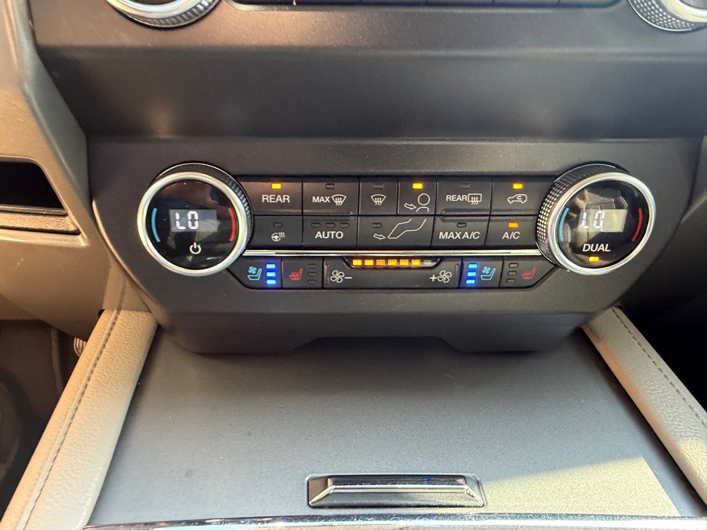 2019 Ford Expedition Image 14