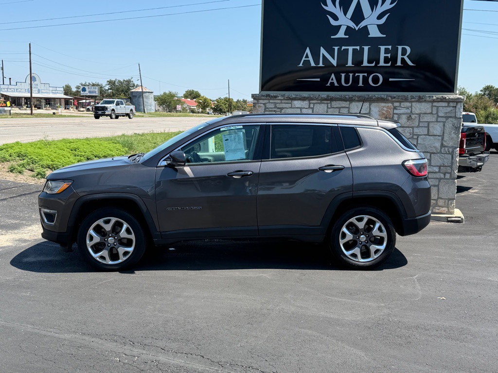 2020 Jeep Compass Image 2
