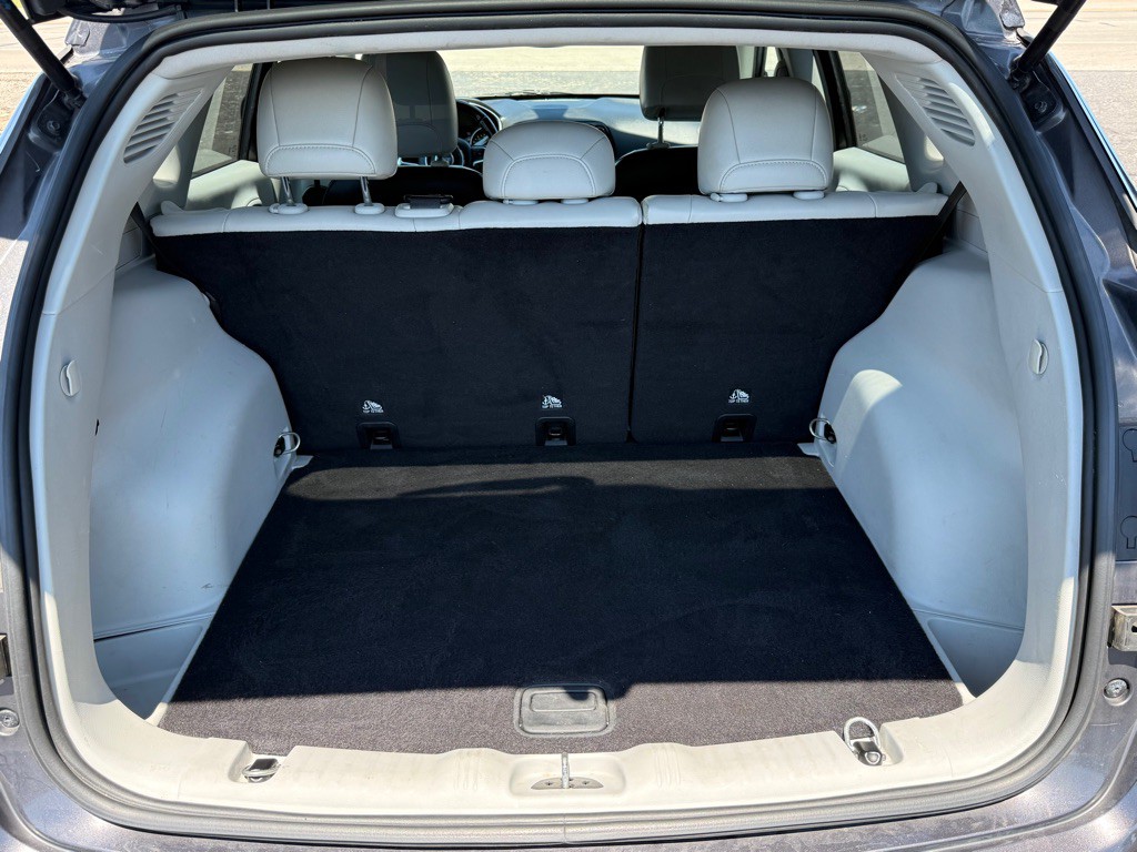 2020 Jeep Compass Image 9