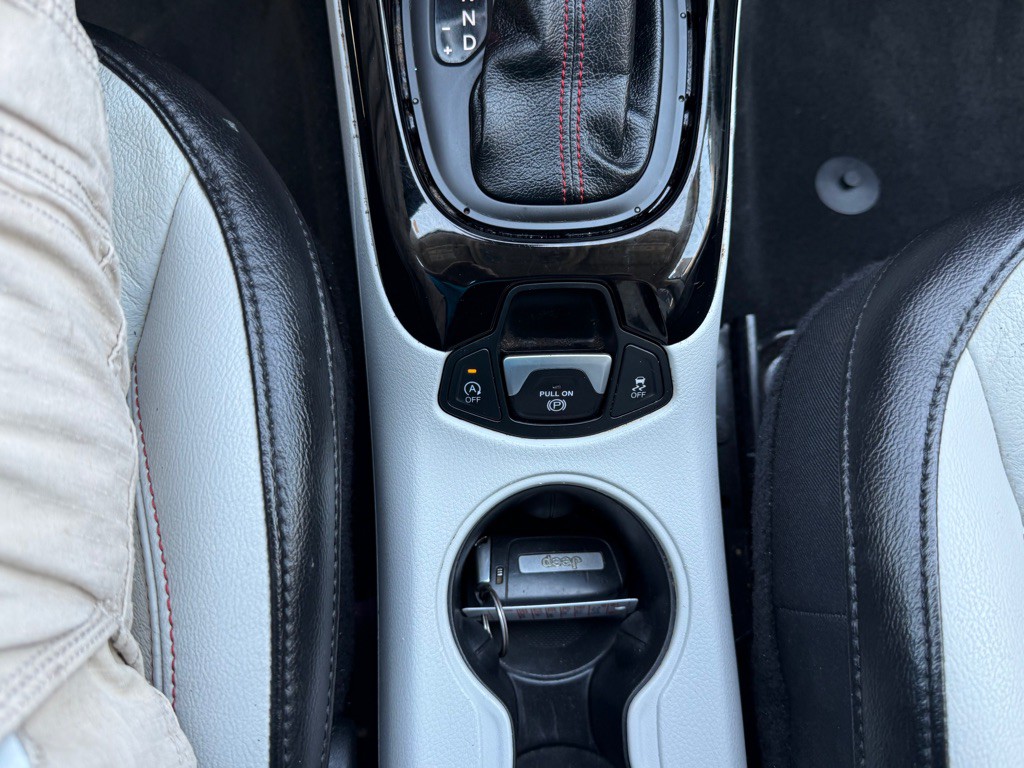 2020 Jeep Compass Image 12