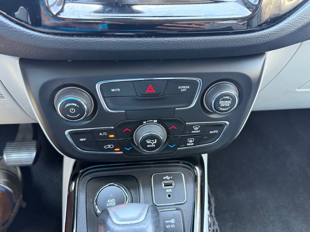 2020 Jeep Compass Image 14