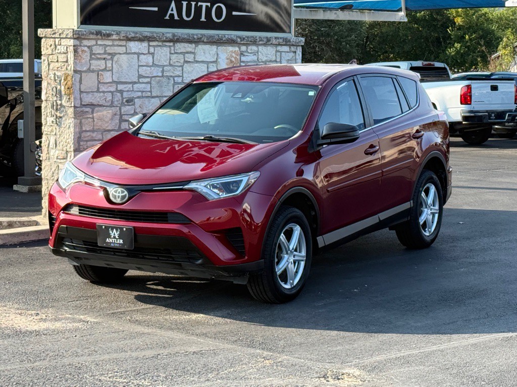 2018 Toyota Rav4 Image 1