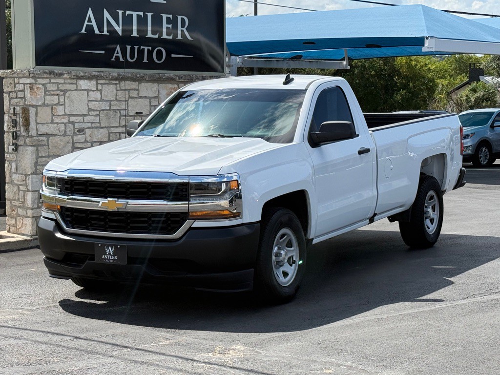 2018 Chevrolet Silverado 1500 Image 1