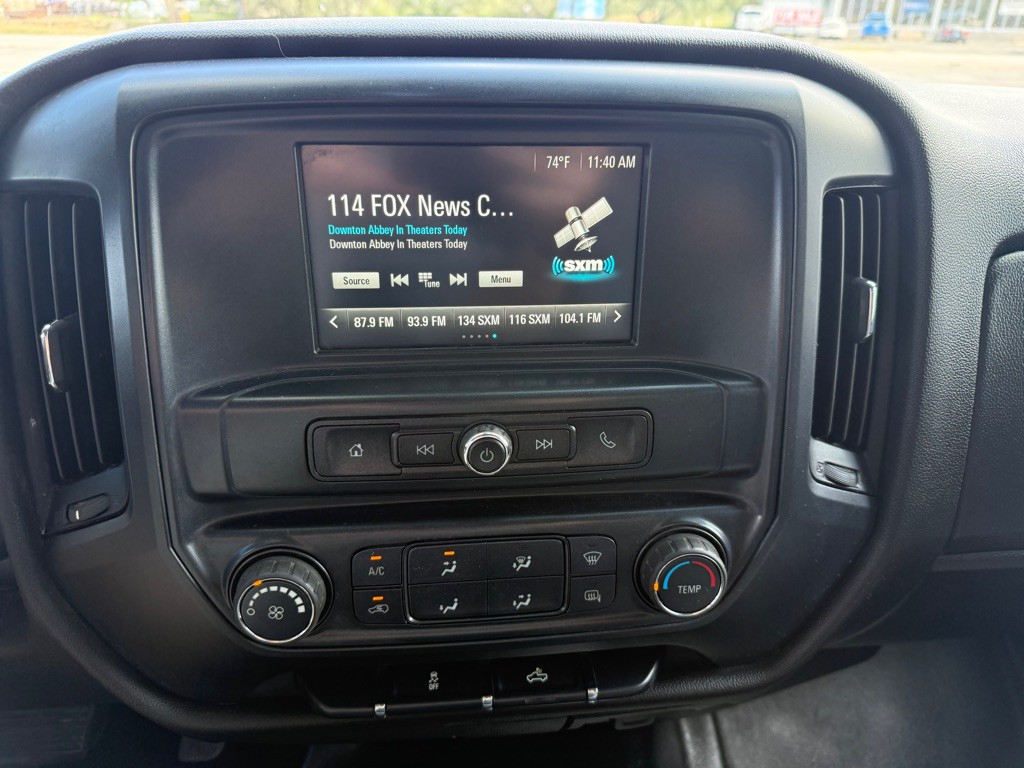 2018 Chevrolet Silverado 1500 Image 13