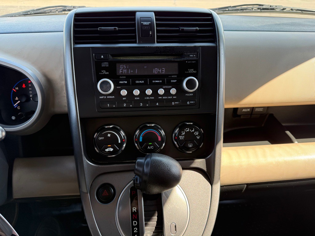2007 Honda Element Image 12