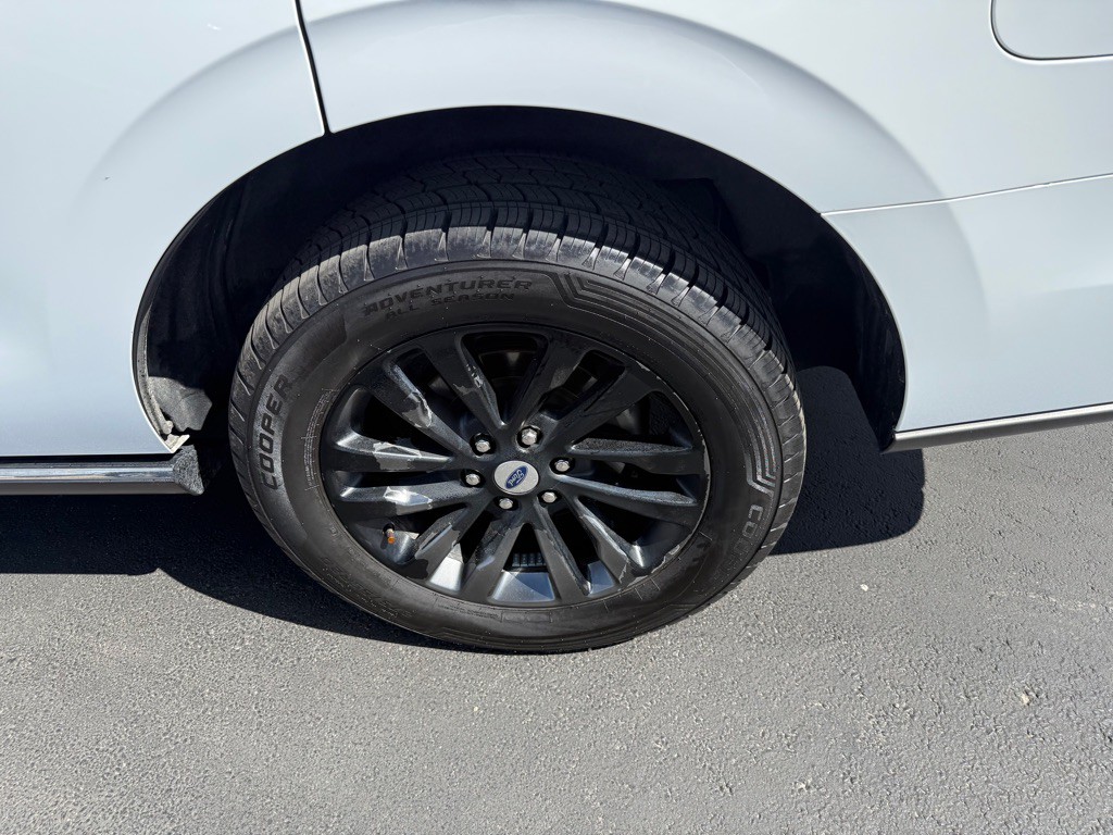 2021 Ford Expedition Image 8