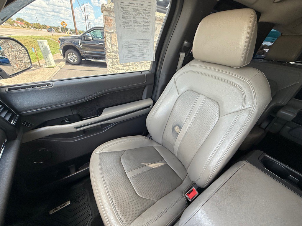 2021 Ford Expedition Image 16
