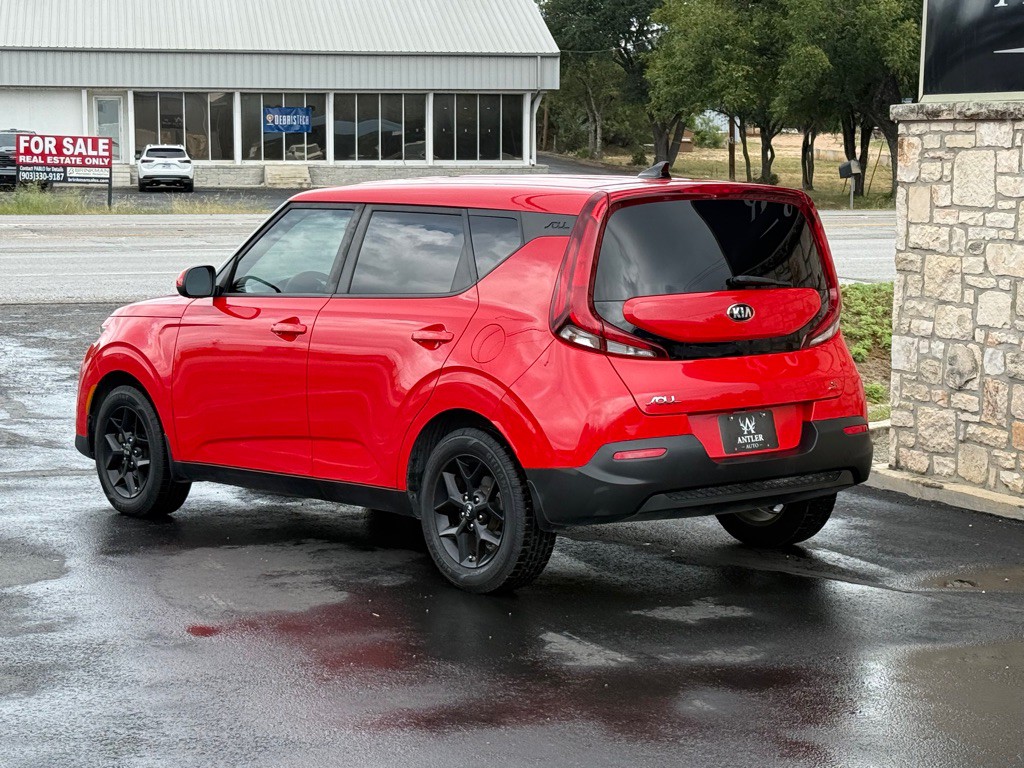 2020 Kia Soul Image 3