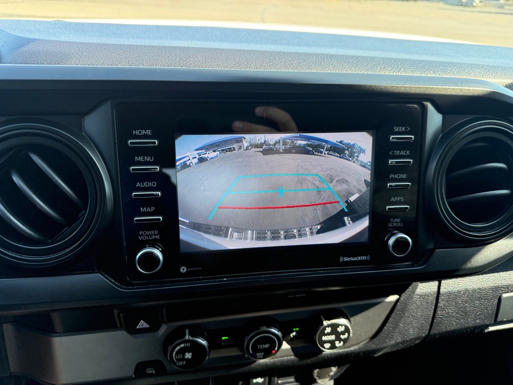 2020 Toyota Tacoma Image 13