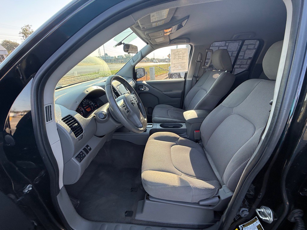2019 Nissan Frontier Image 10