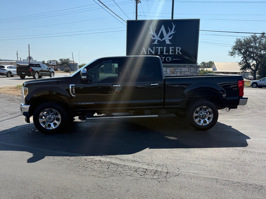 2019 Ford F-250 Image 2