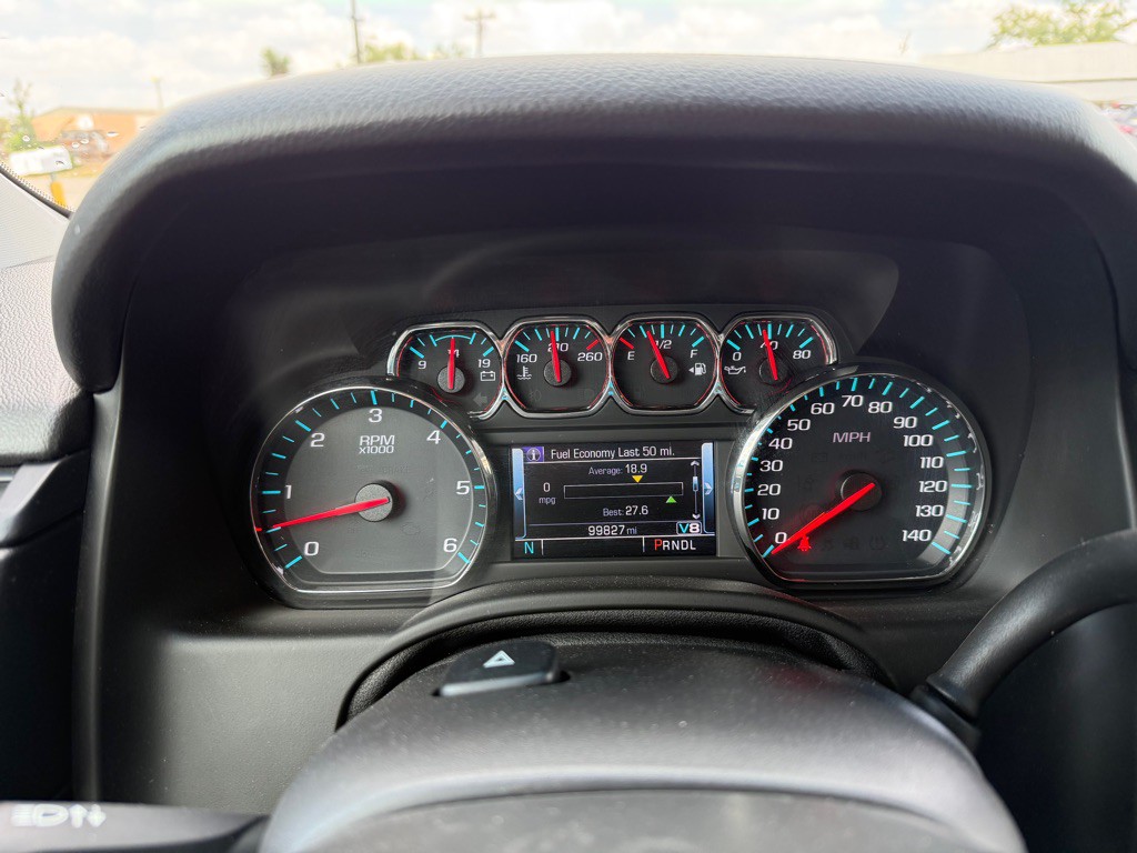 2019 Chevrolet Suburban Image 13