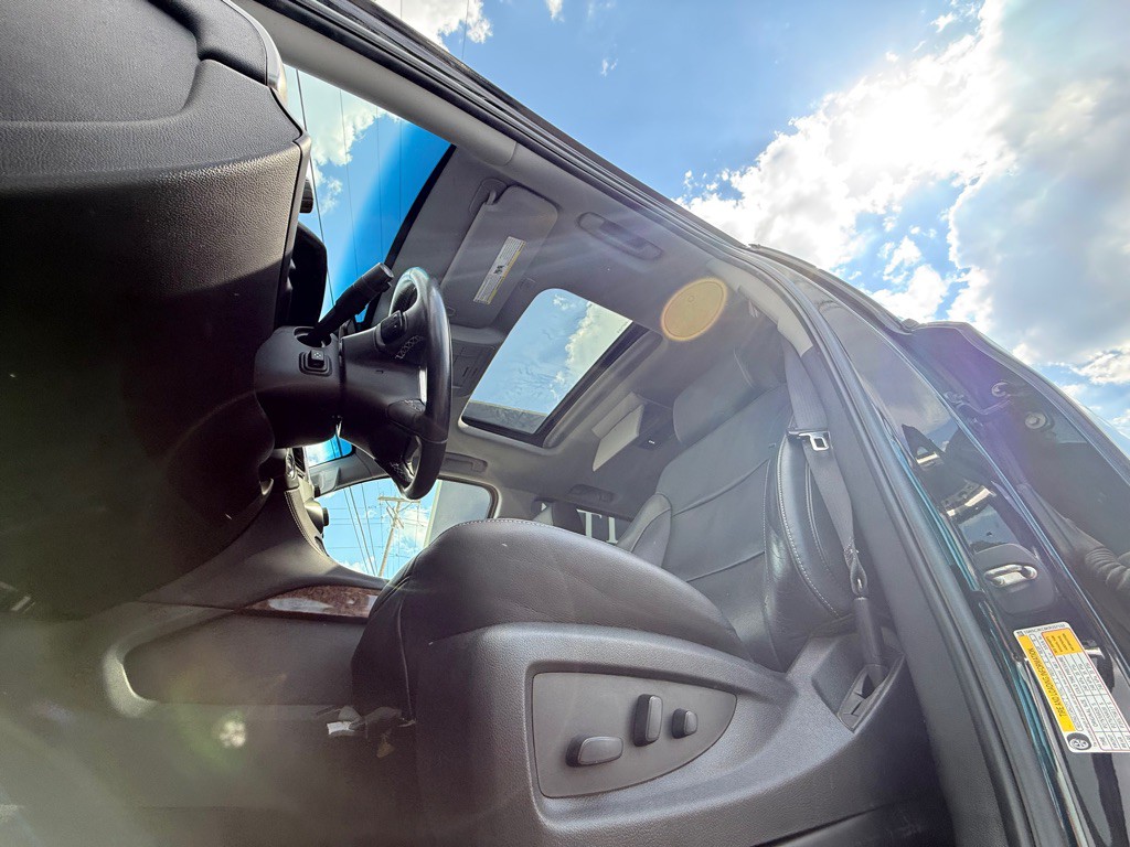 2019 Chevrolet Suburban Image 19