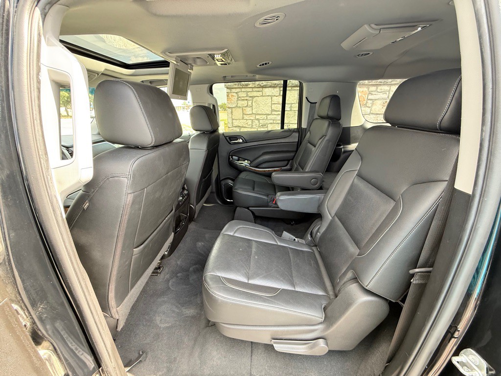 2019 Chevrolet Suburban Image 20