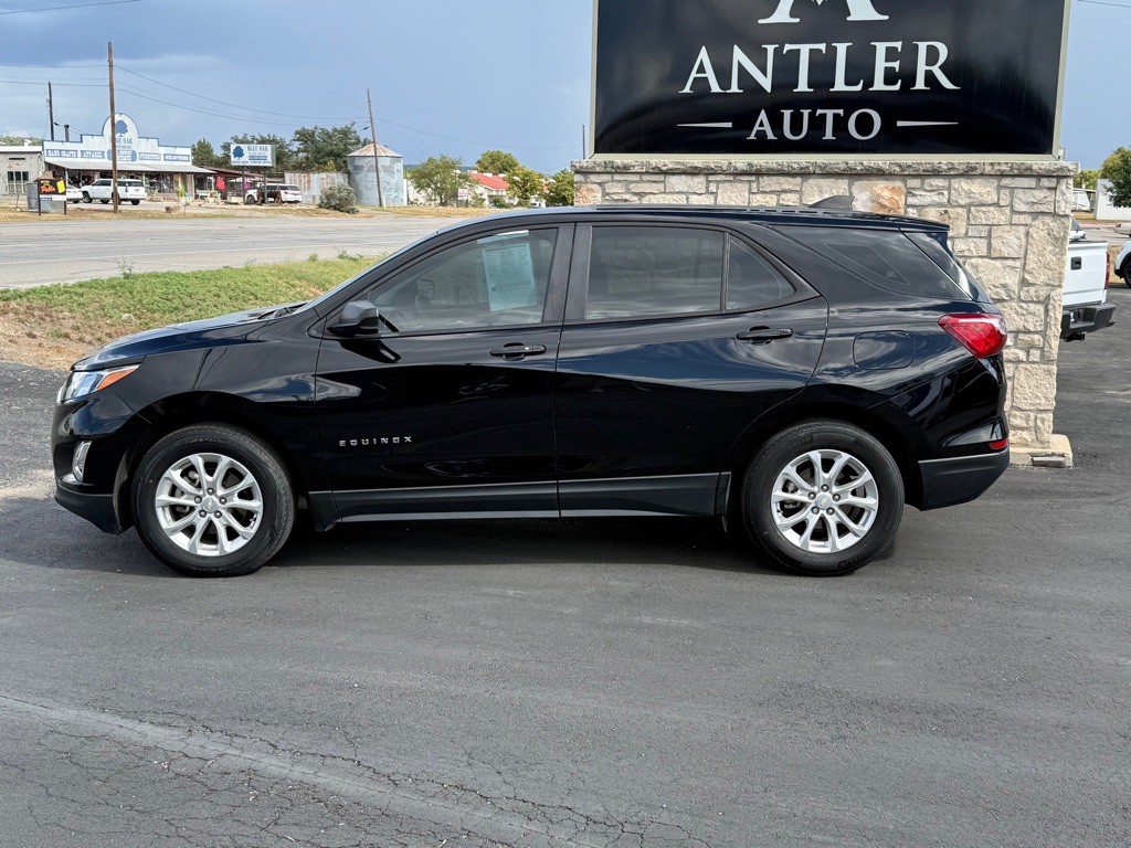 2021 Chevrolet Equinox Image 2