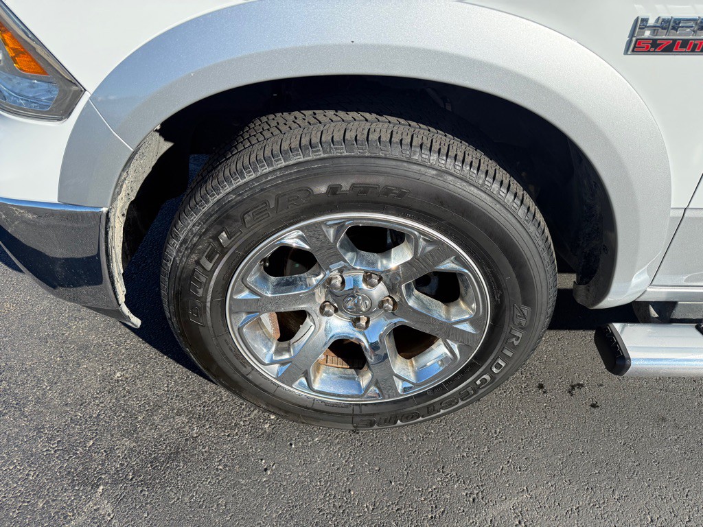 2017 RAM 1500 Image 8