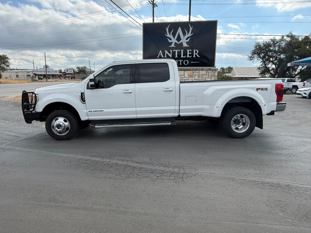 2022 Ford F-350 Image 2