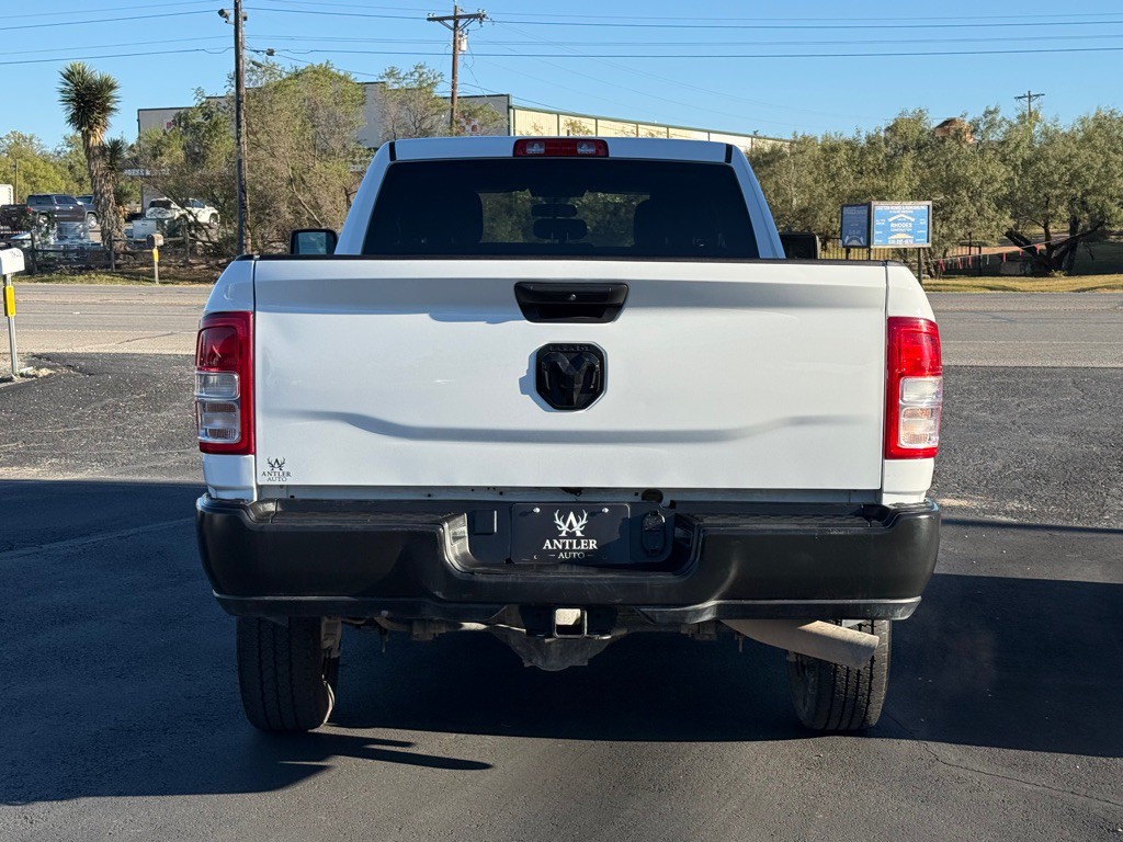 2023 RAM 2500 Image 4
