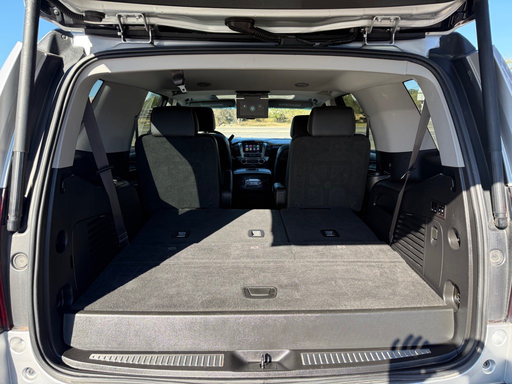 2017 Chevrolet Tahoe Image 9