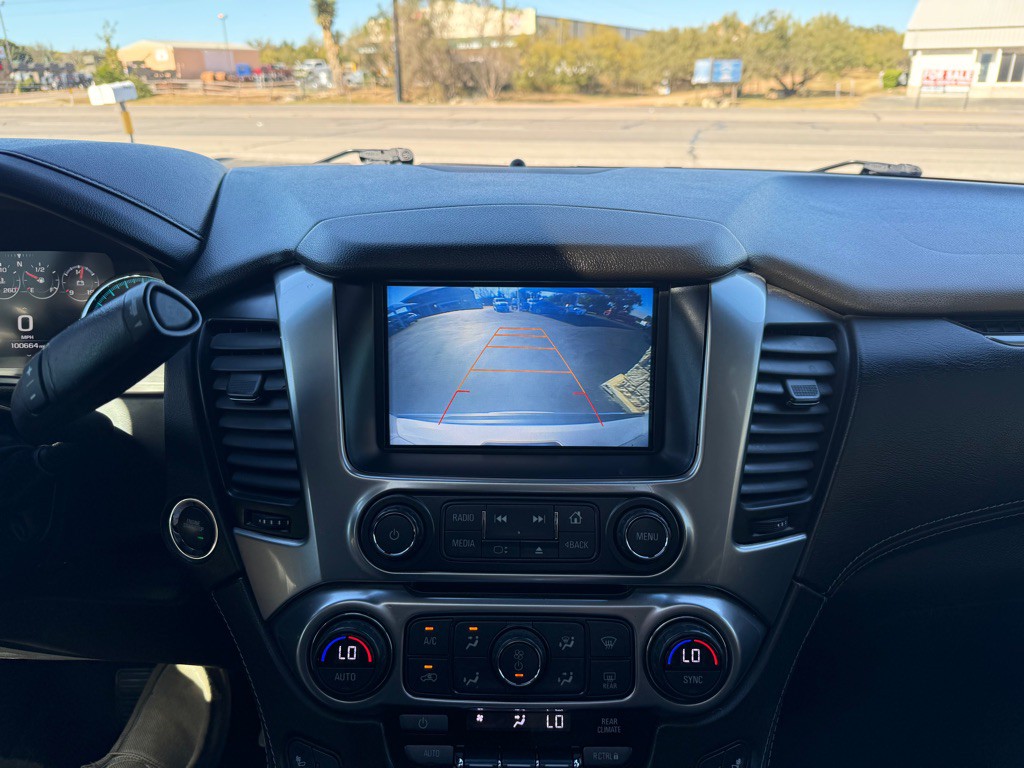 2017 Chevrolet Tahoe Image 17