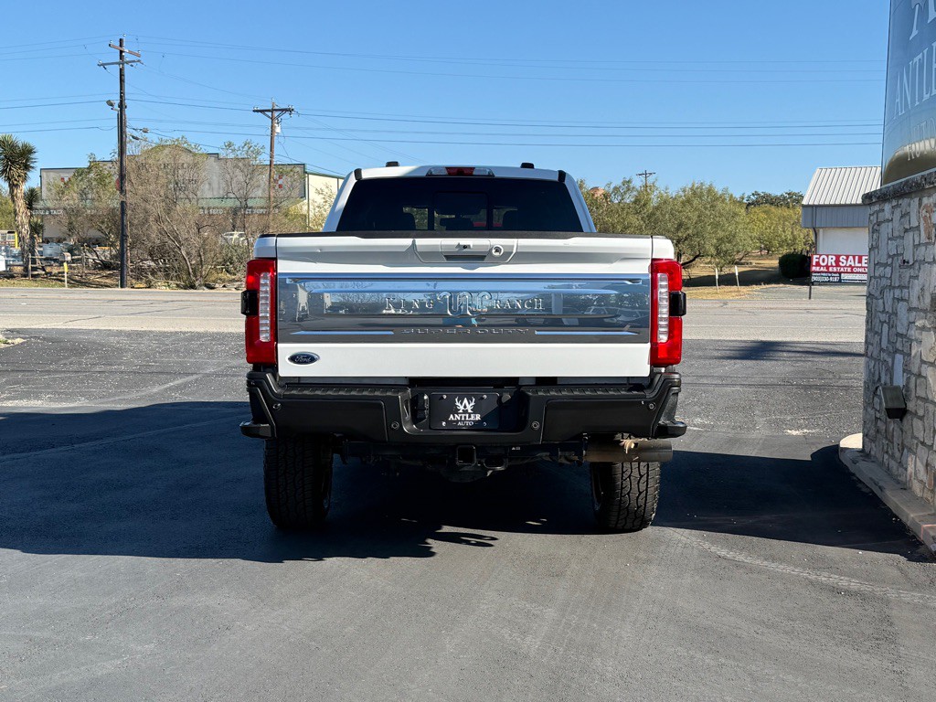 2024 Ford F-350 Image 4