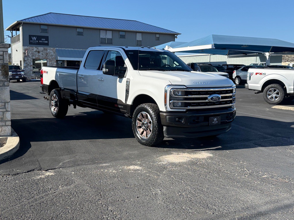 2024 Ford F-350 Image 6