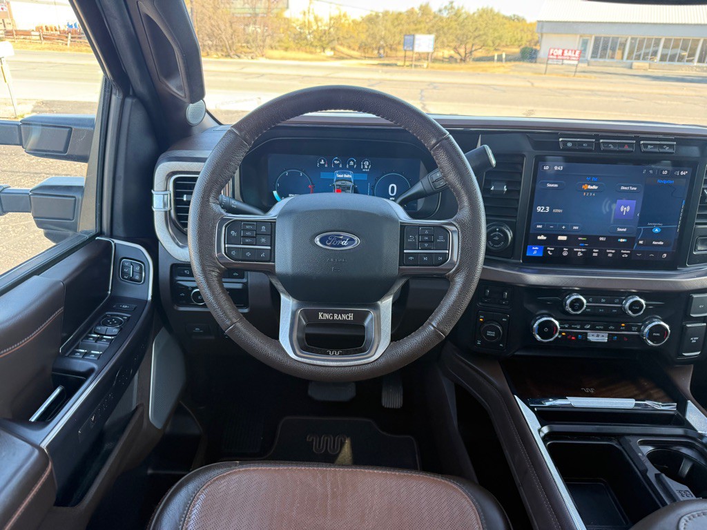 2024 Ford F-350 Image 21