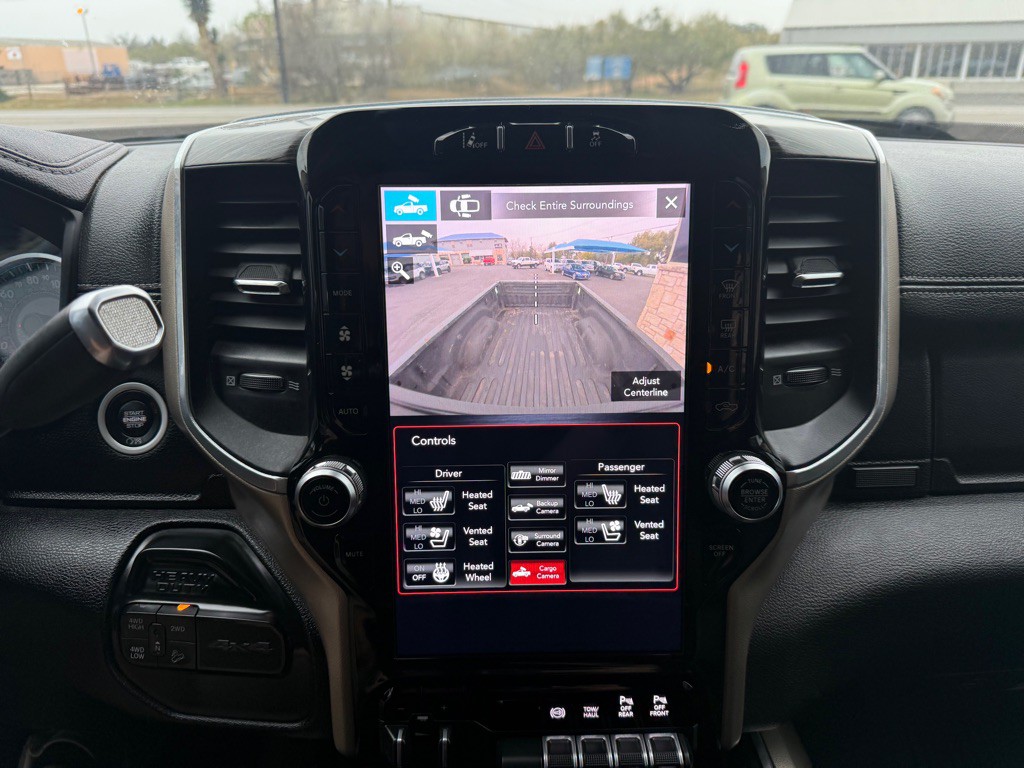 2021 RAM 2500 Image 15