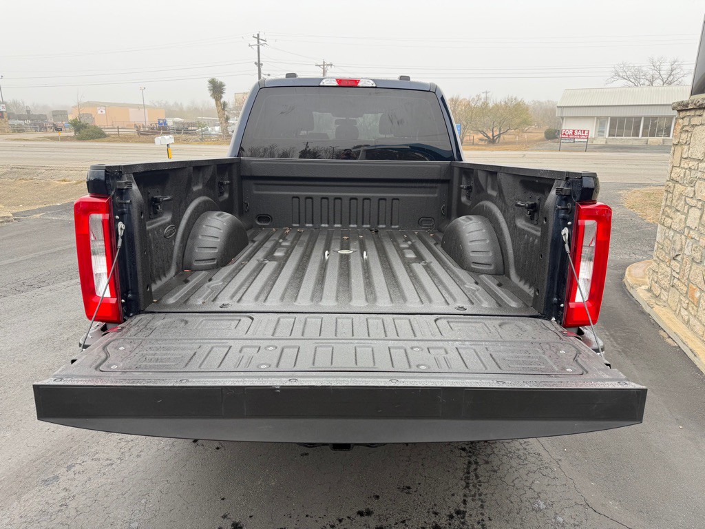 2023 Ford F-250 Image 9