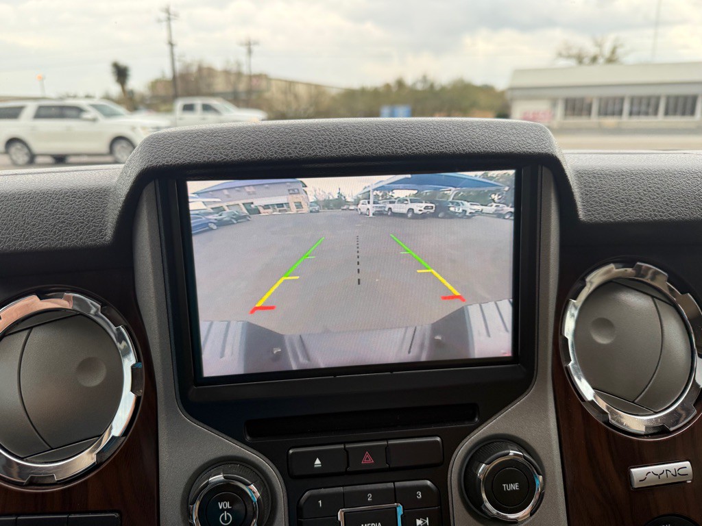 2015 Ford F-350 Image 14