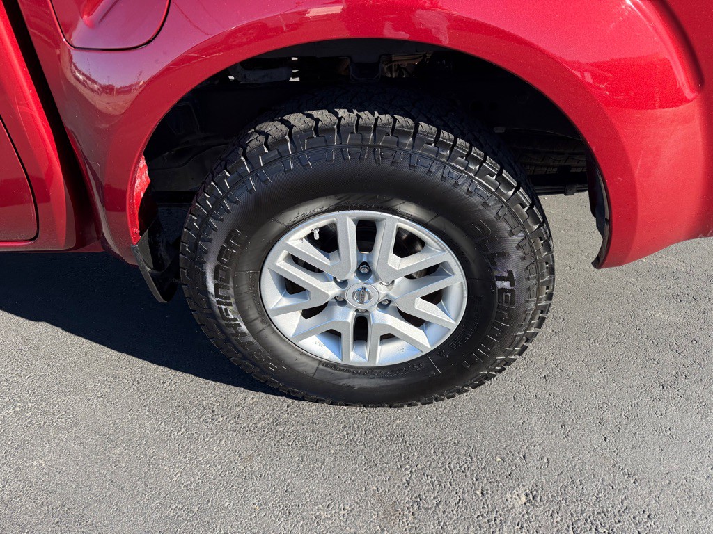 2019 Nissan Frontier Image 8