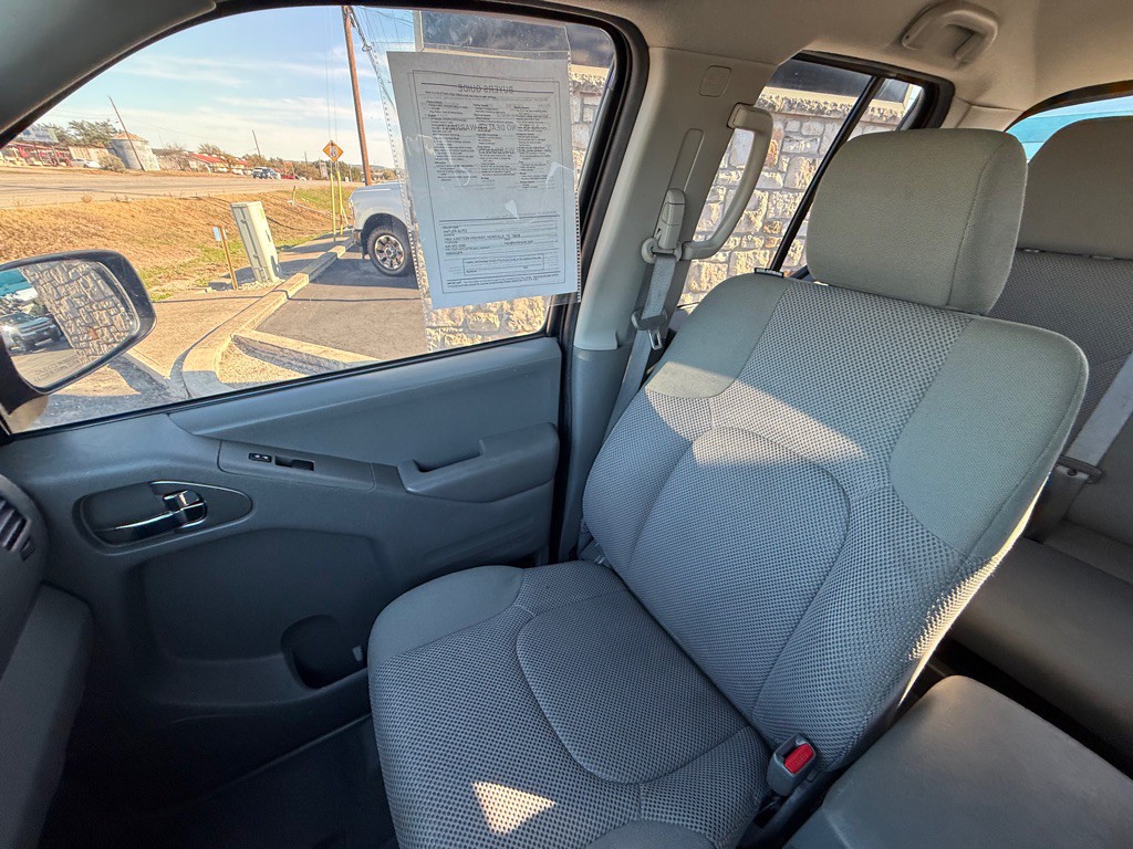 2019 Nissan Frontier Image 15