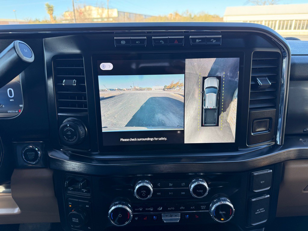 2023 Ford F-350 Image 16