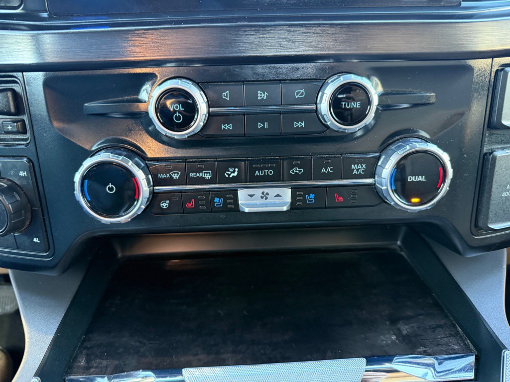 2023 Ford F-350 Image 18