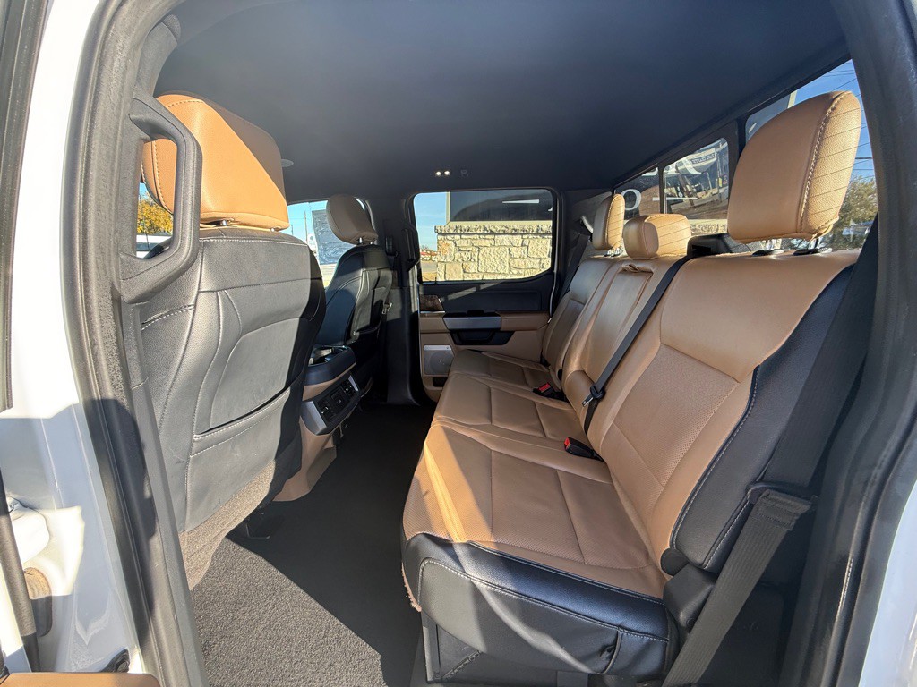 2023 Ford F-350 Image 22