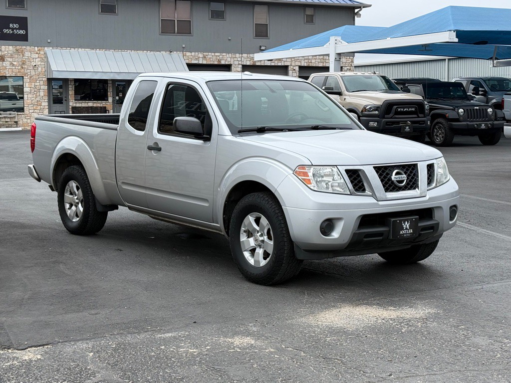 2013 Nissan Frontier Image 6