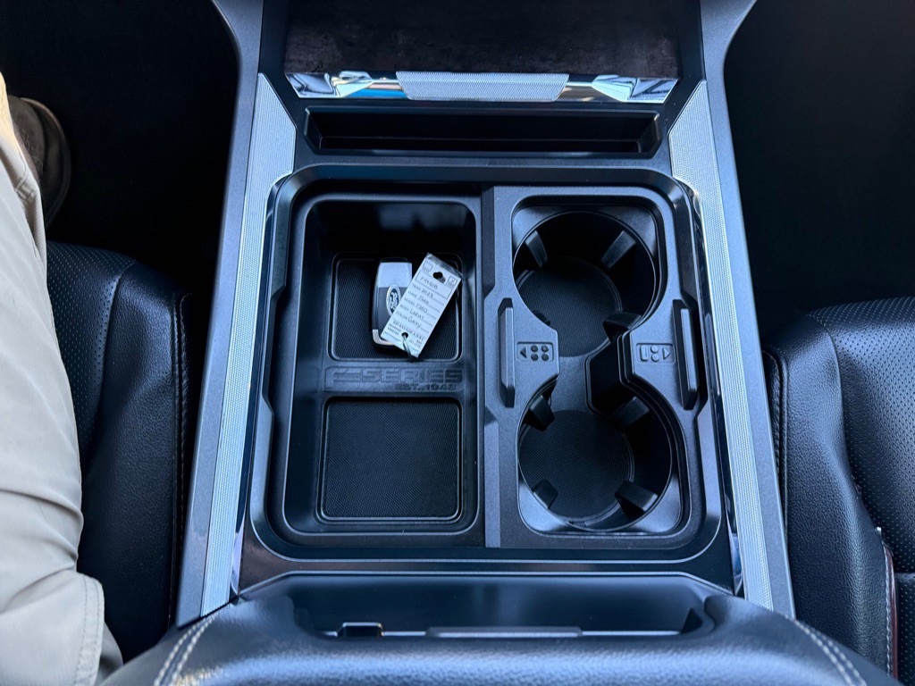 2023 Ford F-350 Image 17