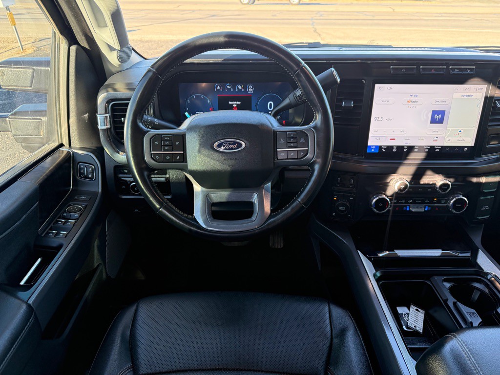 2023 Ford F-350 Image 21