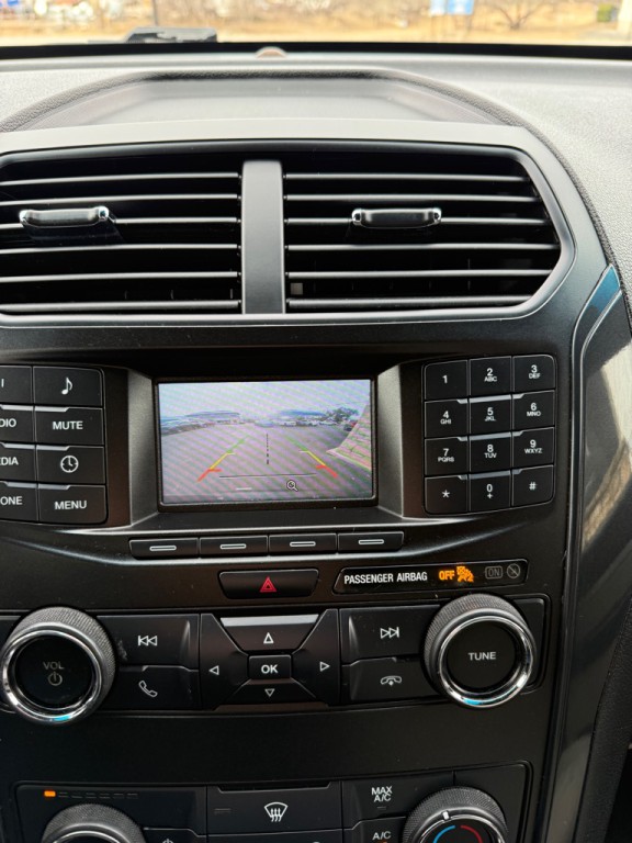 2018 Ford Explorer Image 13