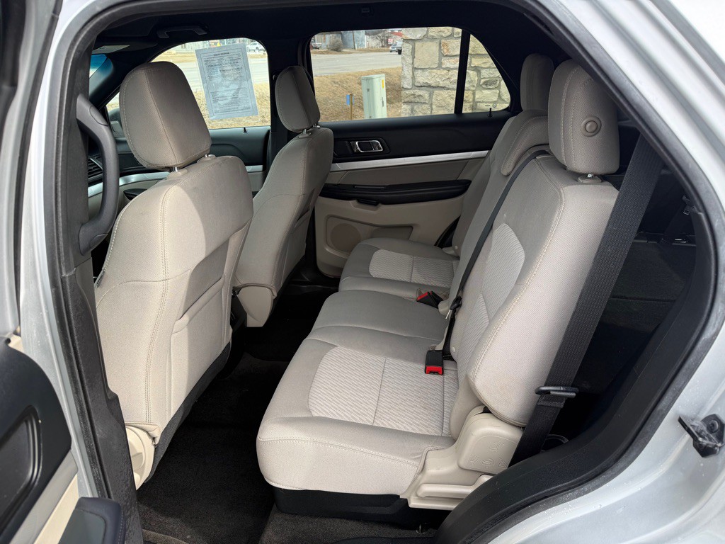 2018 Ford Explorer Image 14