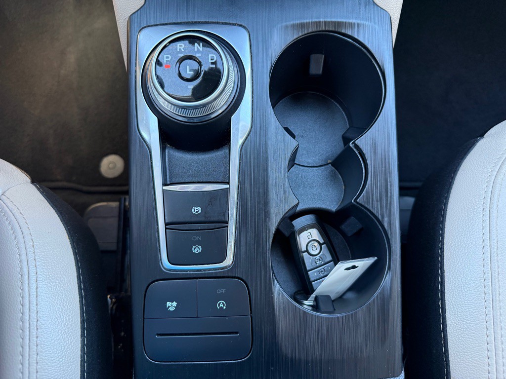 2022 Ford Escape Image 15