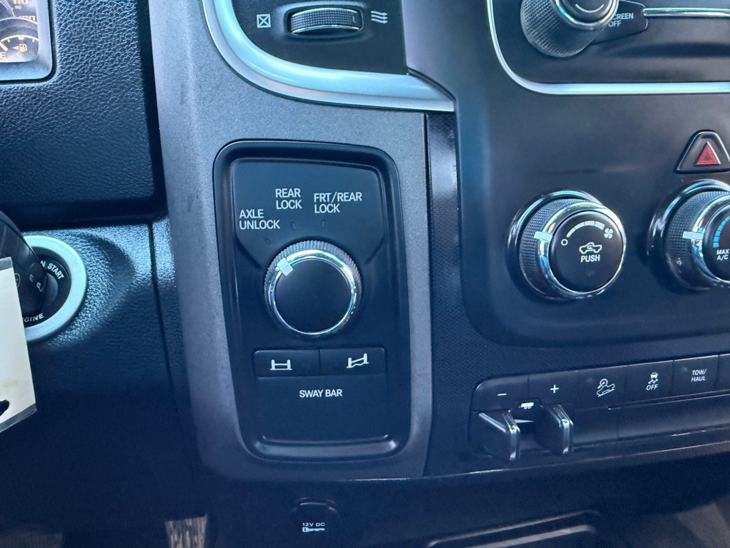 2018 RAM 2500 Image 12