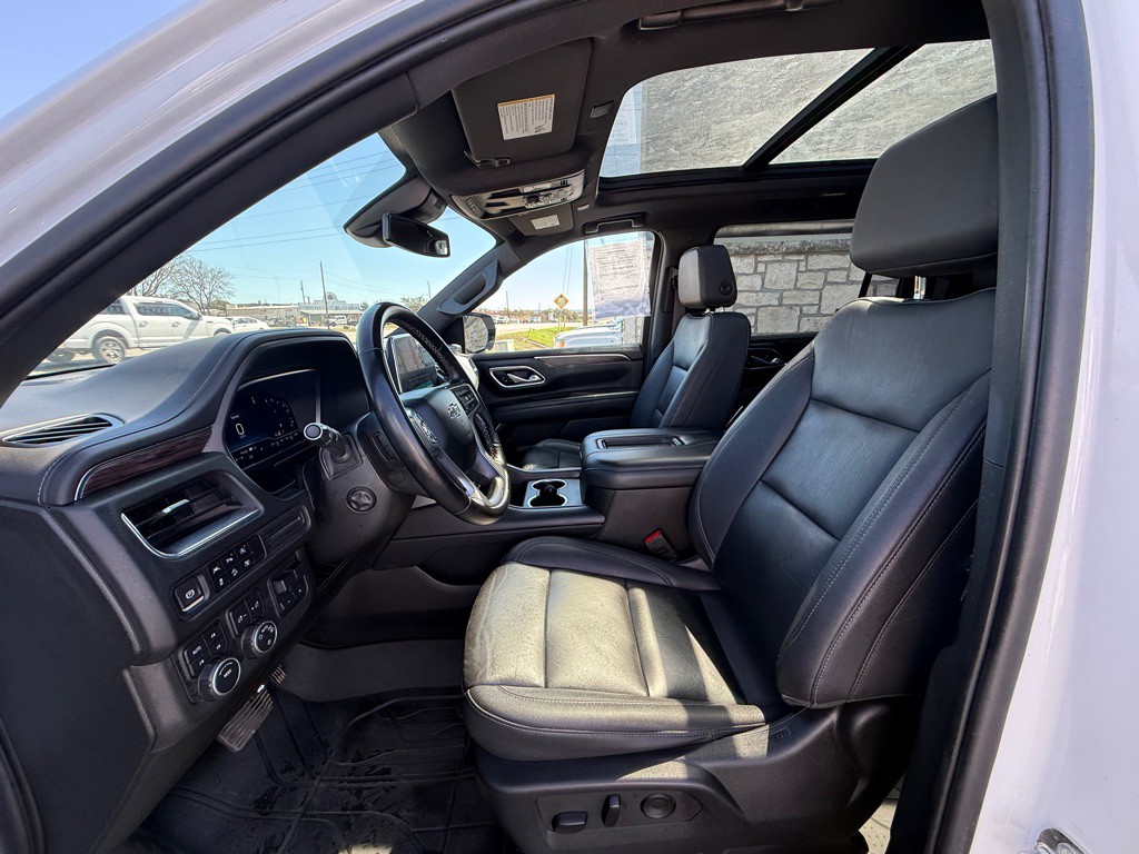 2023 Chevrolet Suburban Image 11