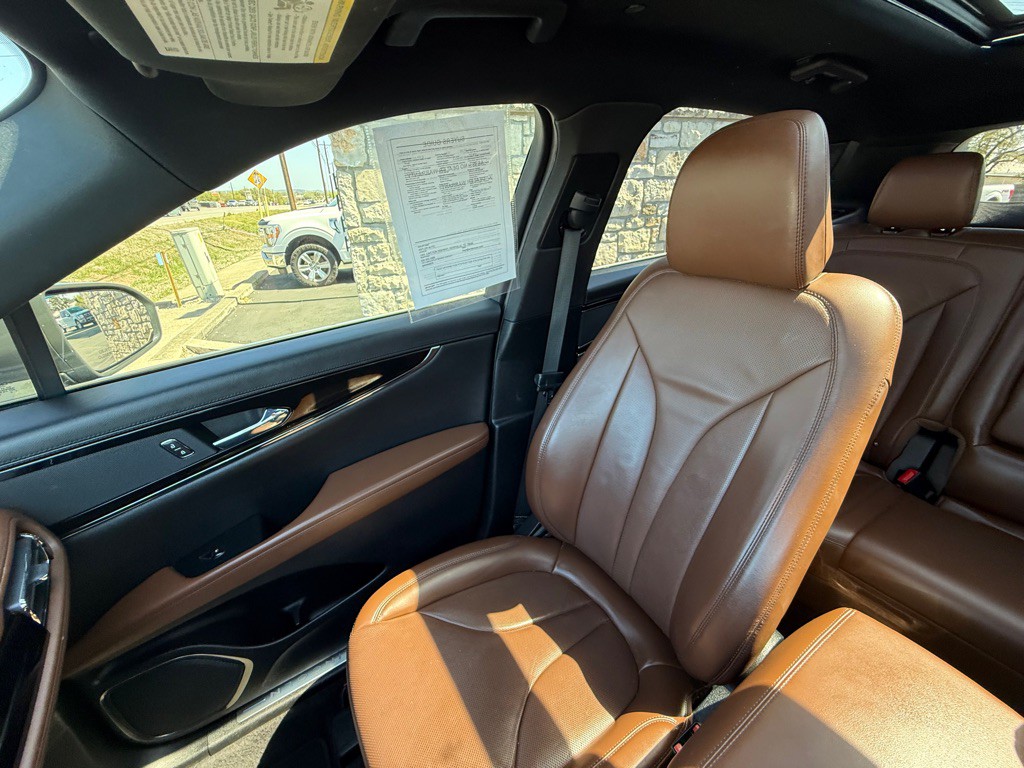 2022 Lincoln Nautilus Image 16