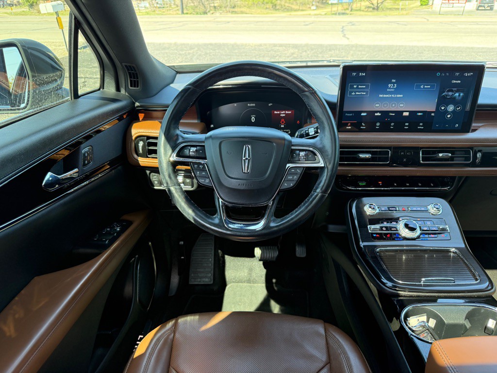 2022 Lincoln Nautilus Image 20