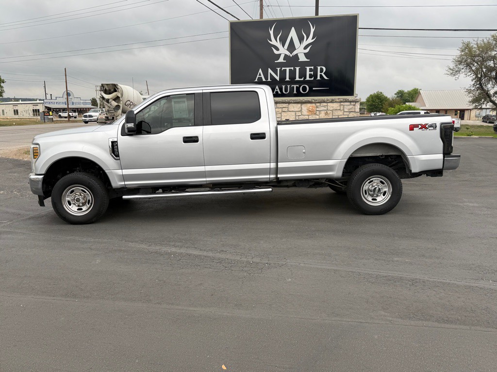 2018 Ford F-250 Image 2