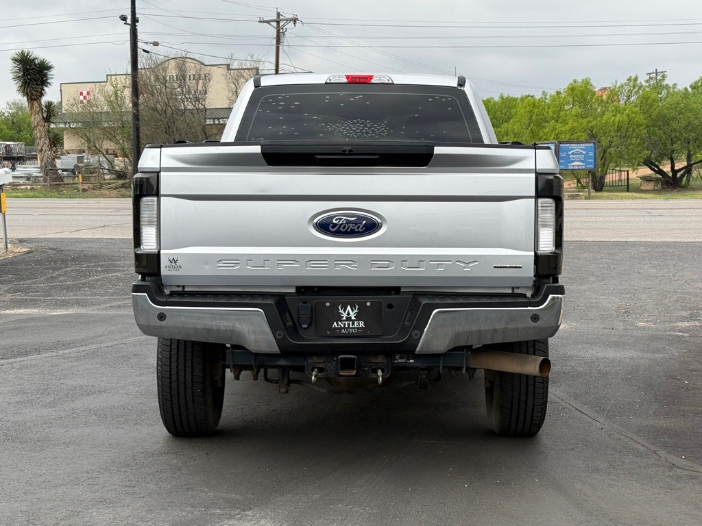 2018 Ford F-250 Image 4