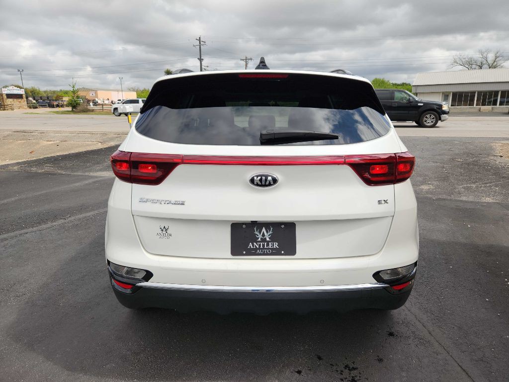 2022 Kia Sportage Image 3